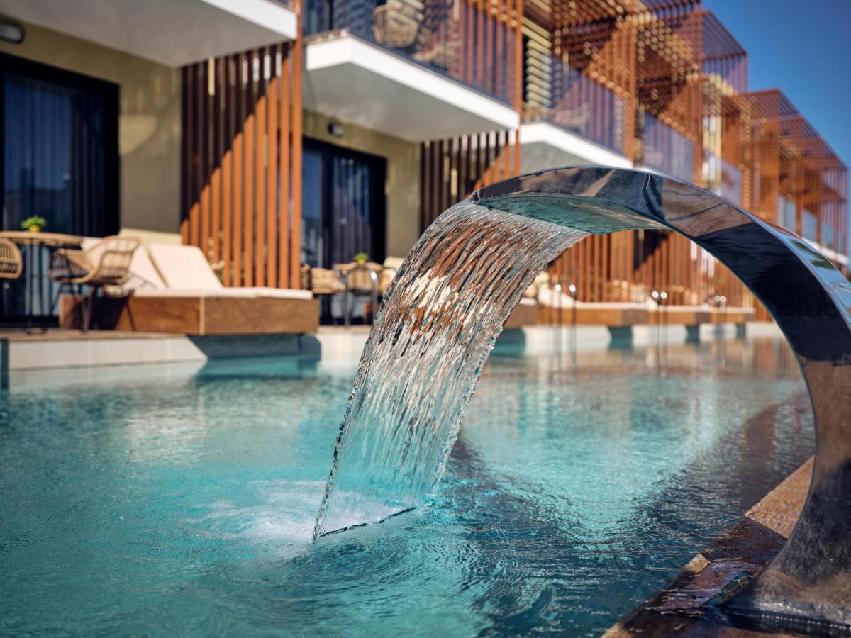 Letsos Hotel Alikanás Eksteriør bilde