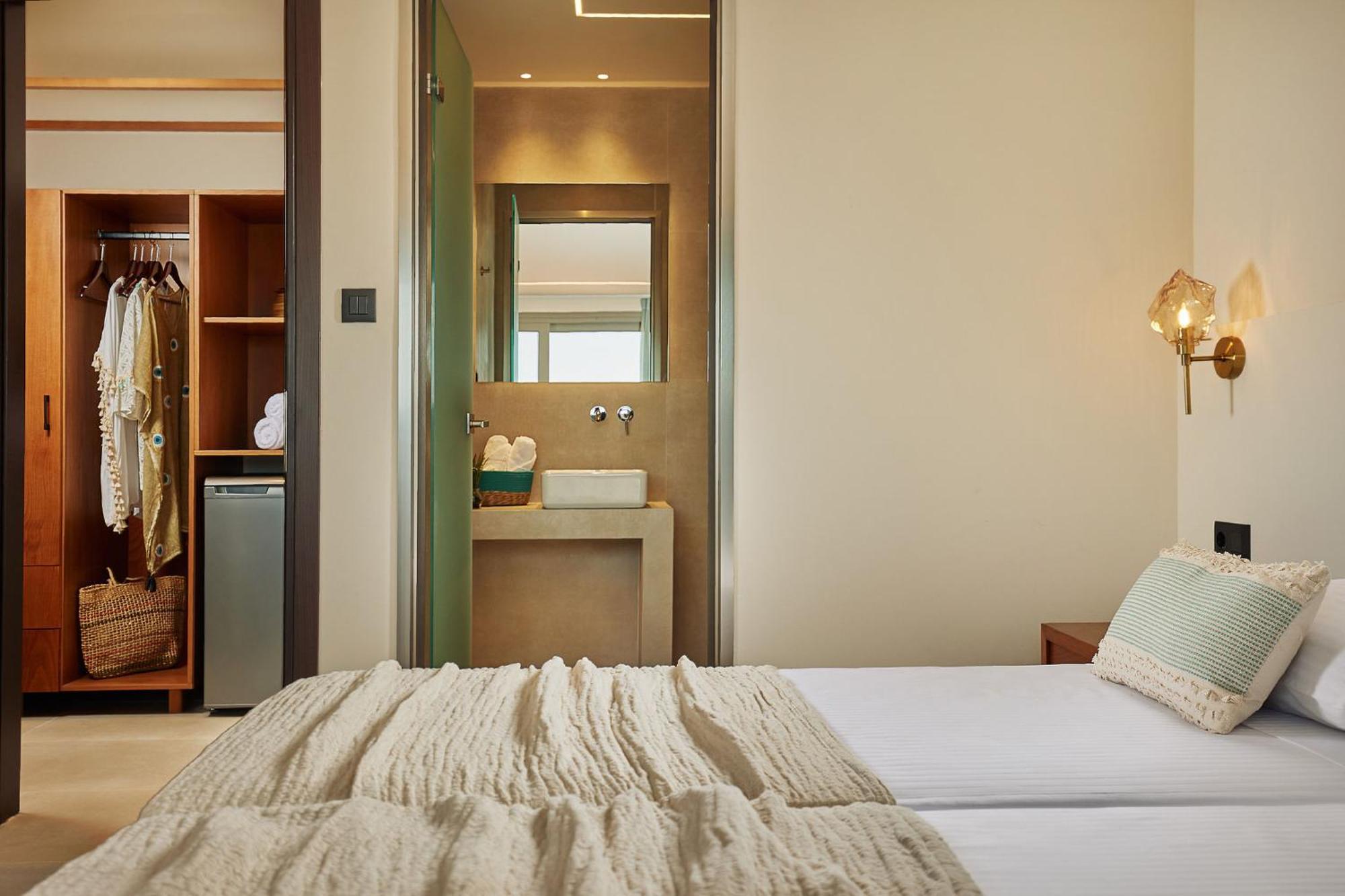 Letsos Hotel Alikanás Eksteriør bilde
